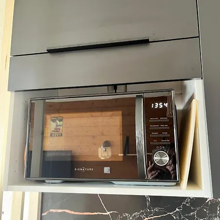 Apartment 1800 Proche Parking *